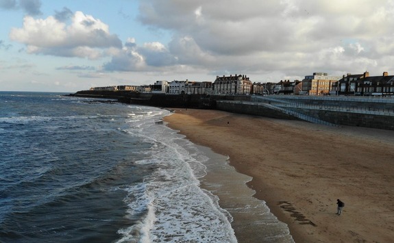 Whitley Bay beach overview